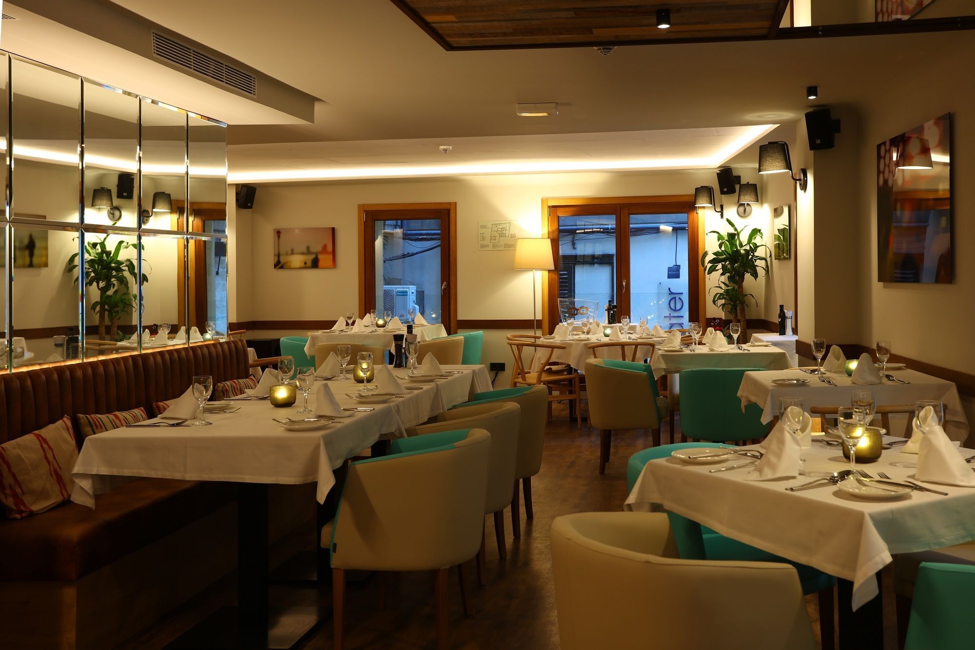 Bo Hotel Palma المظهر الخارجي الصورة Interior of a restaurant in Barcelona